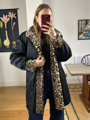 Reversible Leopard Coat - M