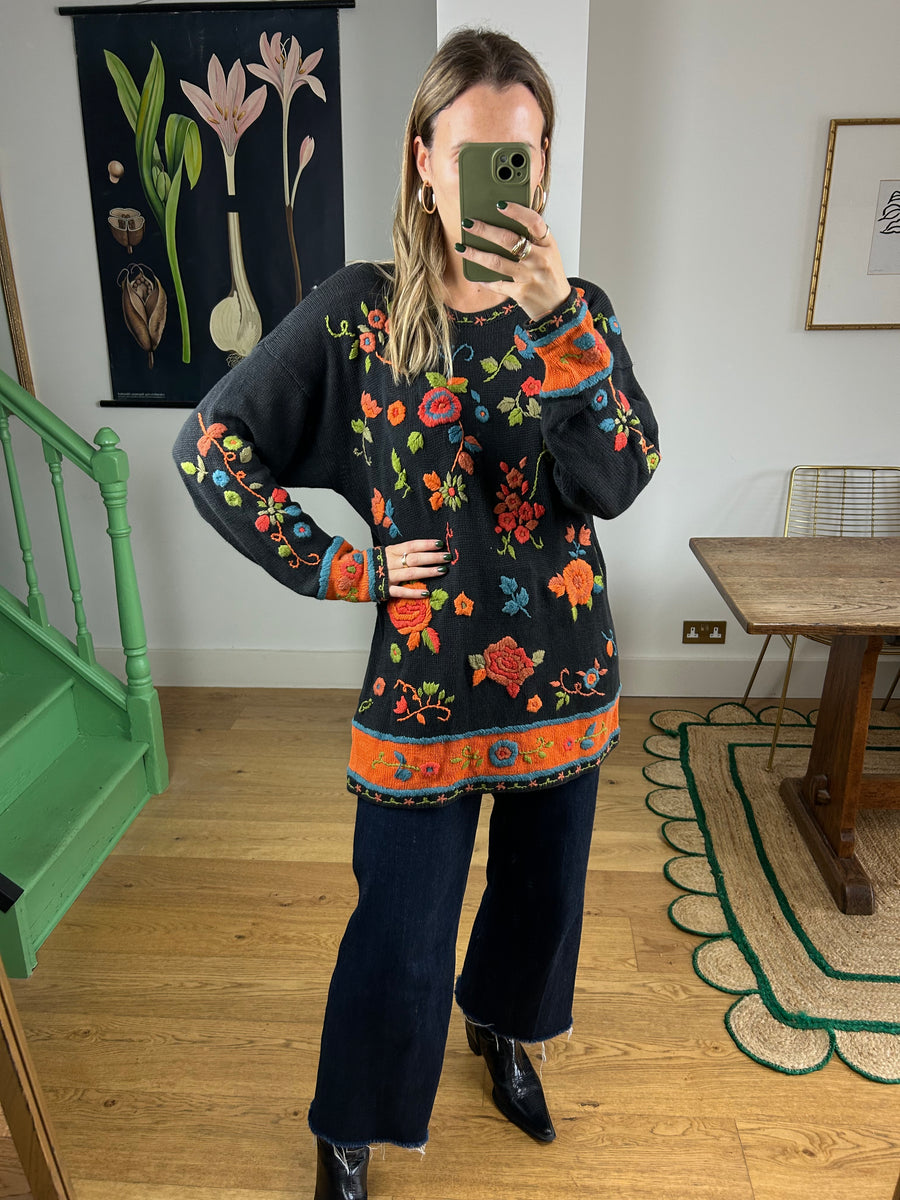 Embroidered Floral Jumper - M