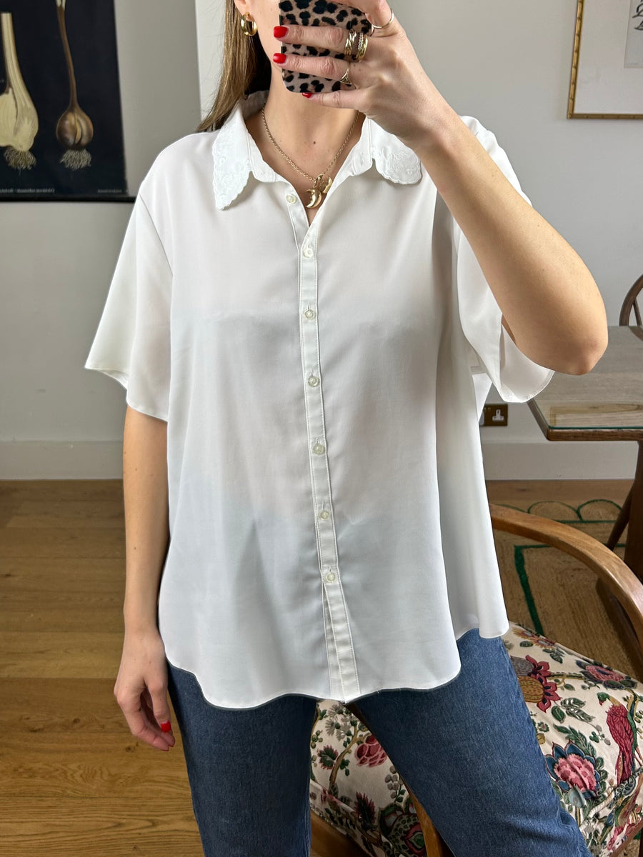 Embroidered Collar Blouse - L/XL