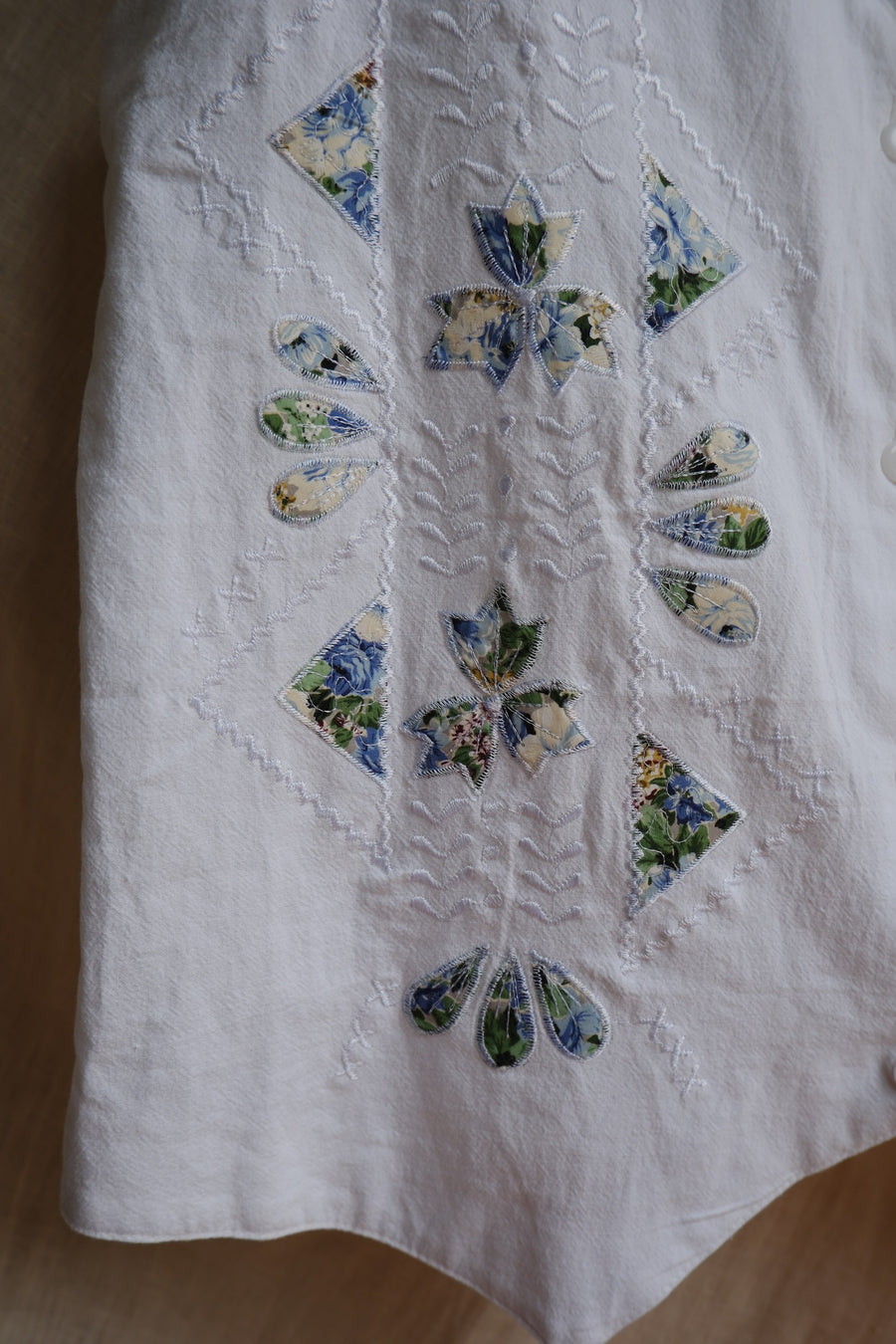 White Applique Waistcoat - M