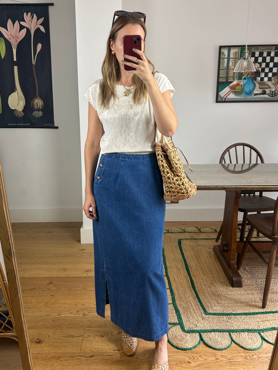 Embroidered Cream Top - M