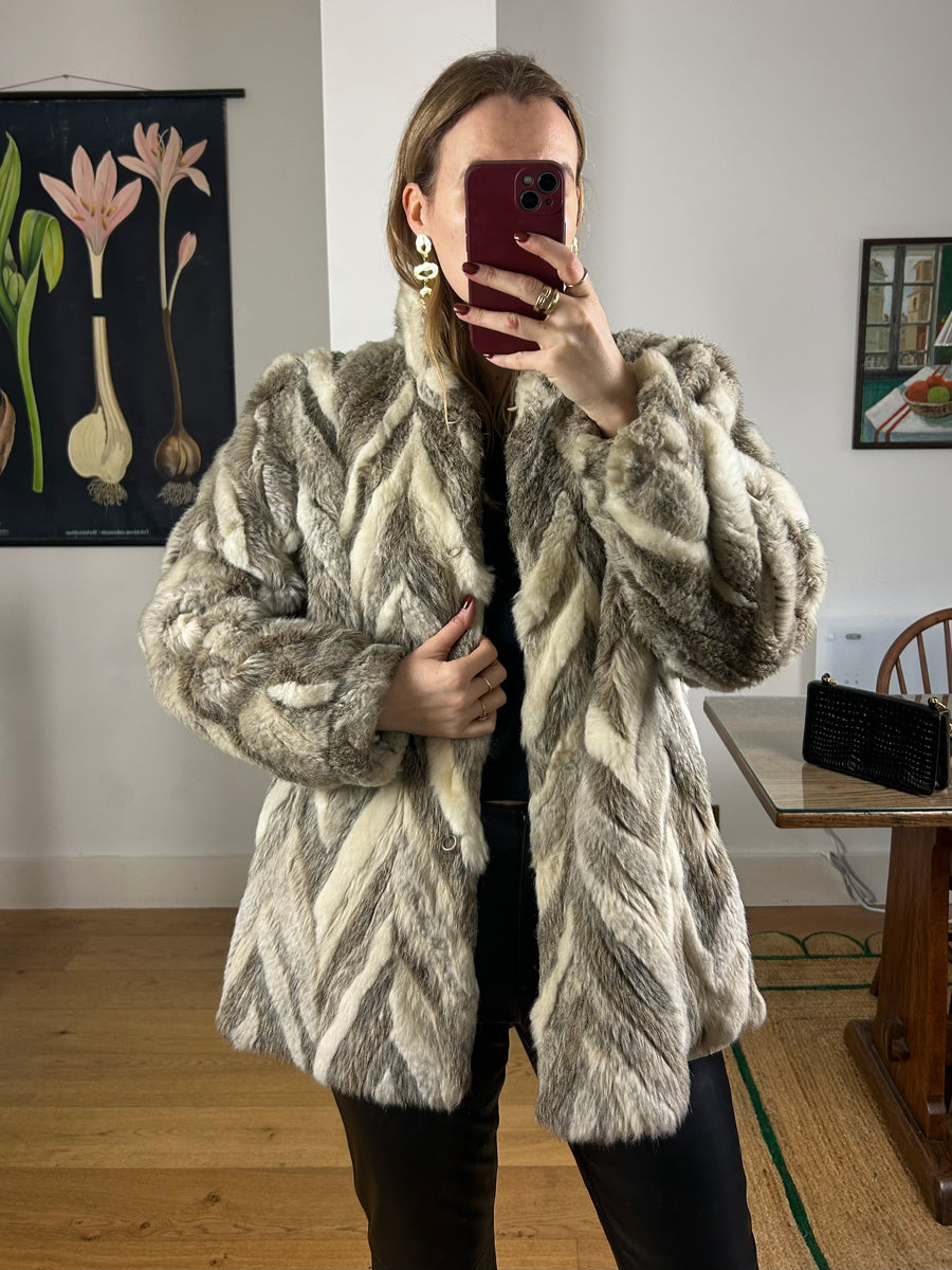 Zig Zag Faux Fur Coat - M