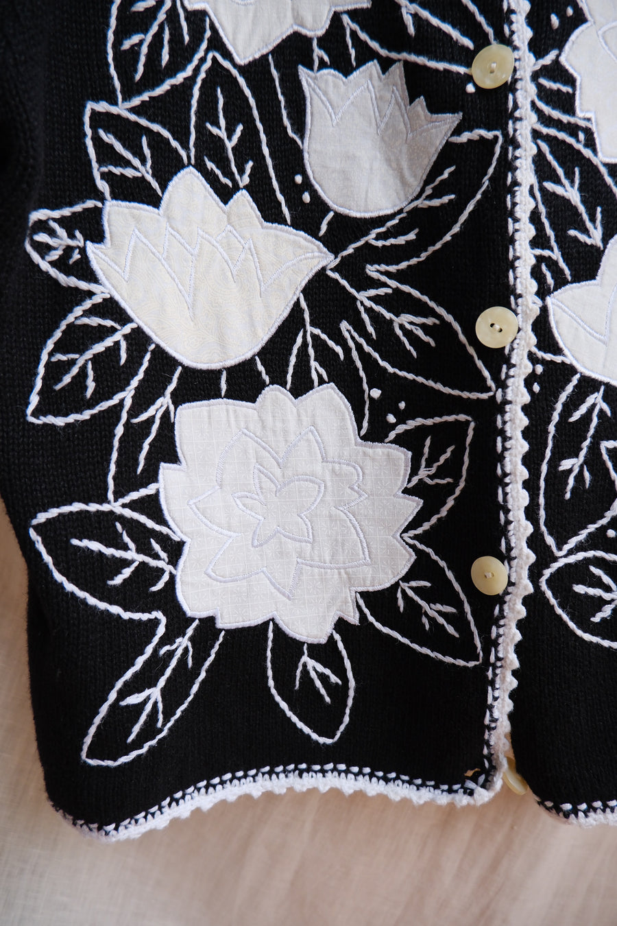 Embroidered Cotton Cardigan - M