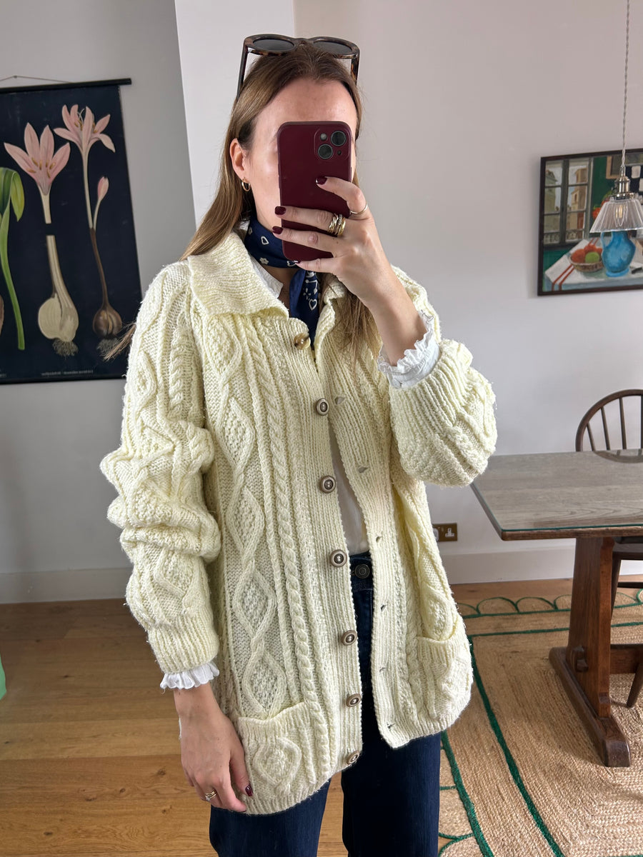 Collared Cable Knit Cardigan - L