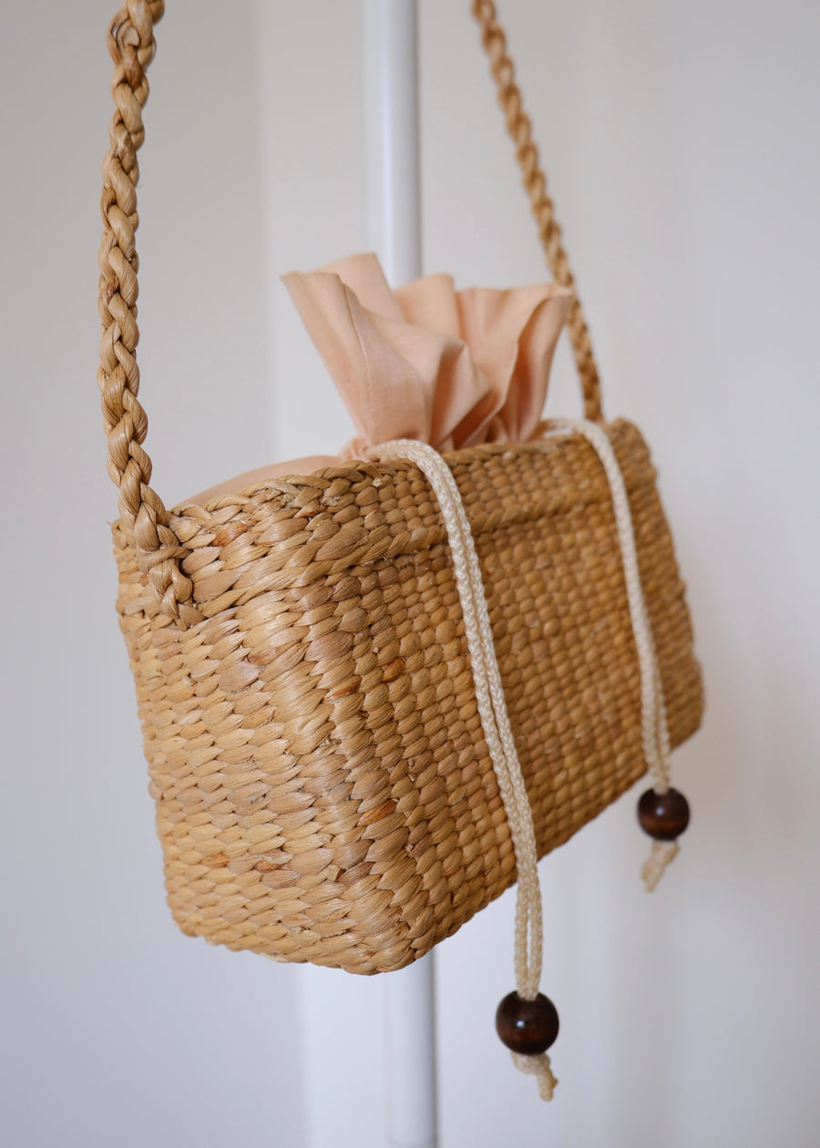 Mini Straw Drawstring Bag