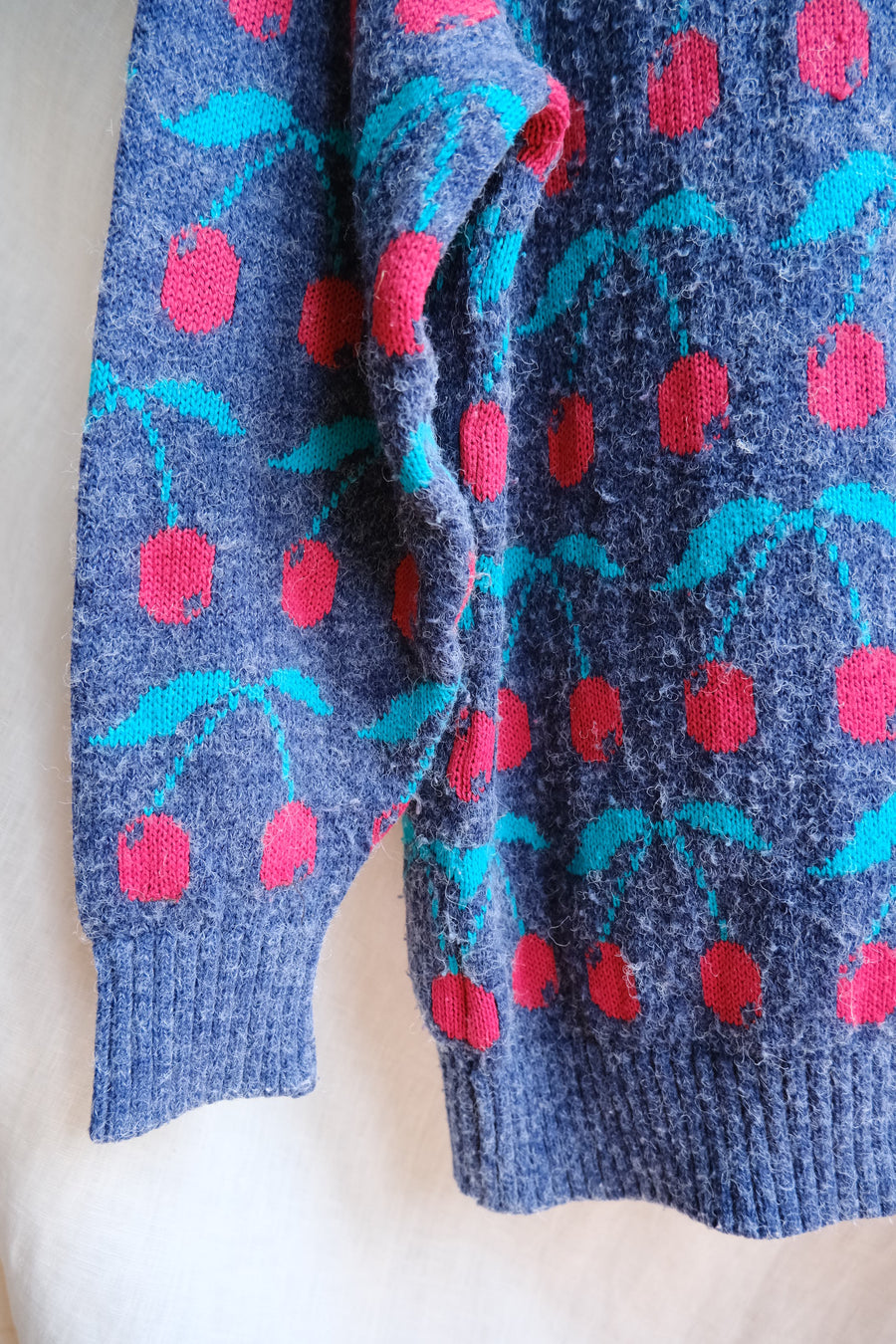 Cherry Jumper - M