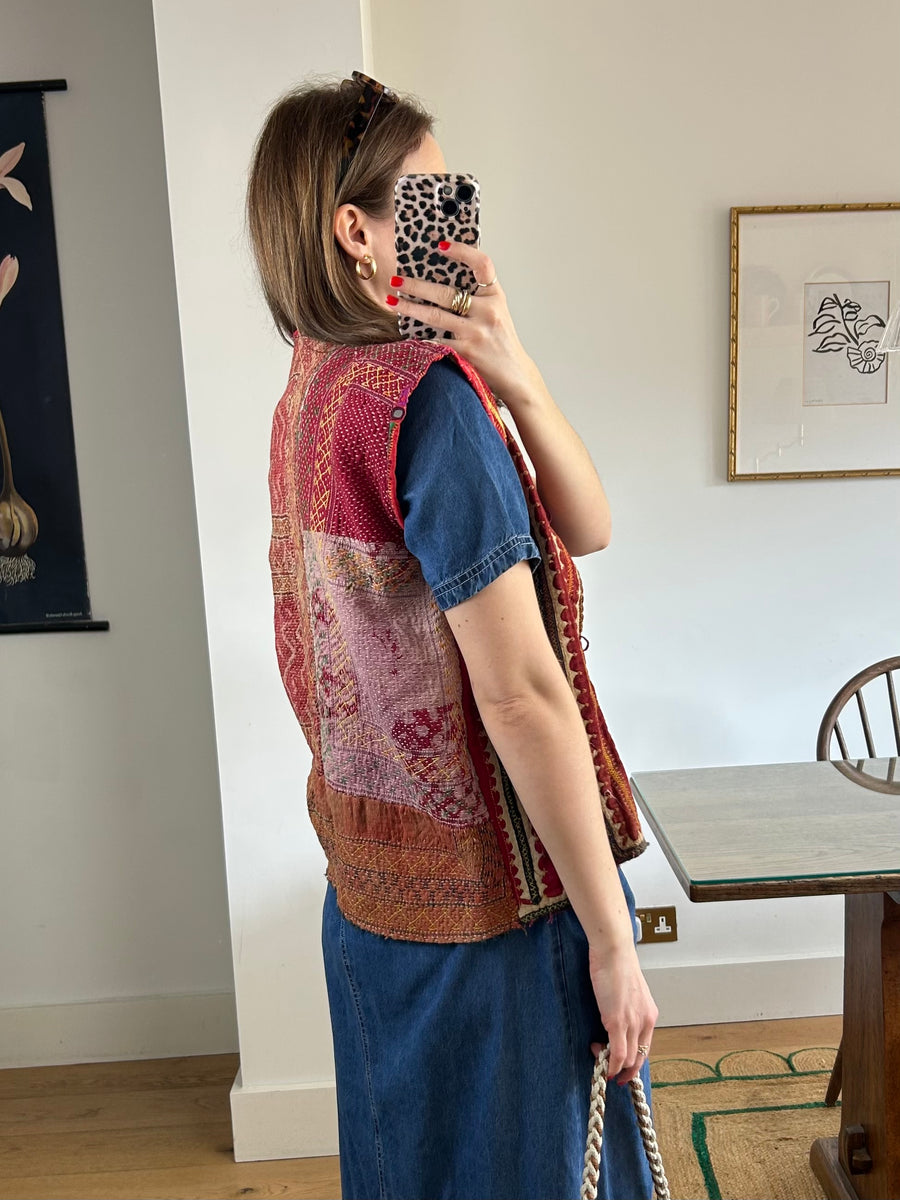 Embroidered Antique Waistcoat - M/L