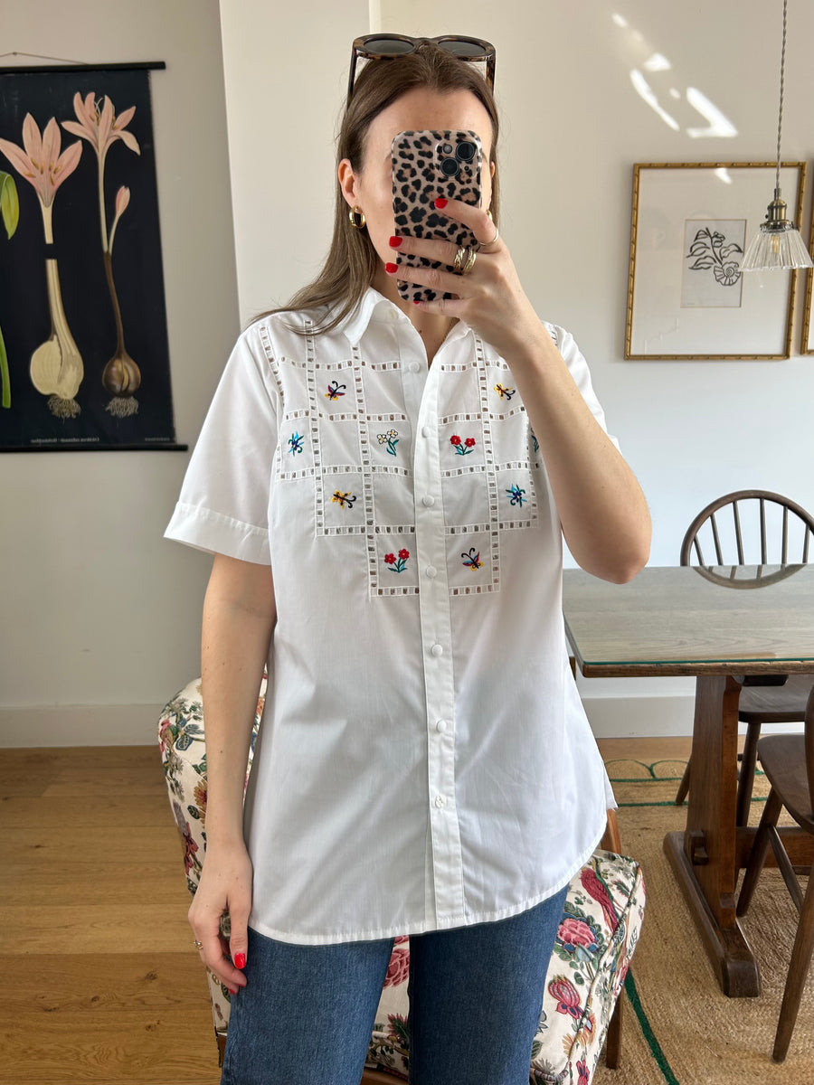 Embroidered White Shirt - M