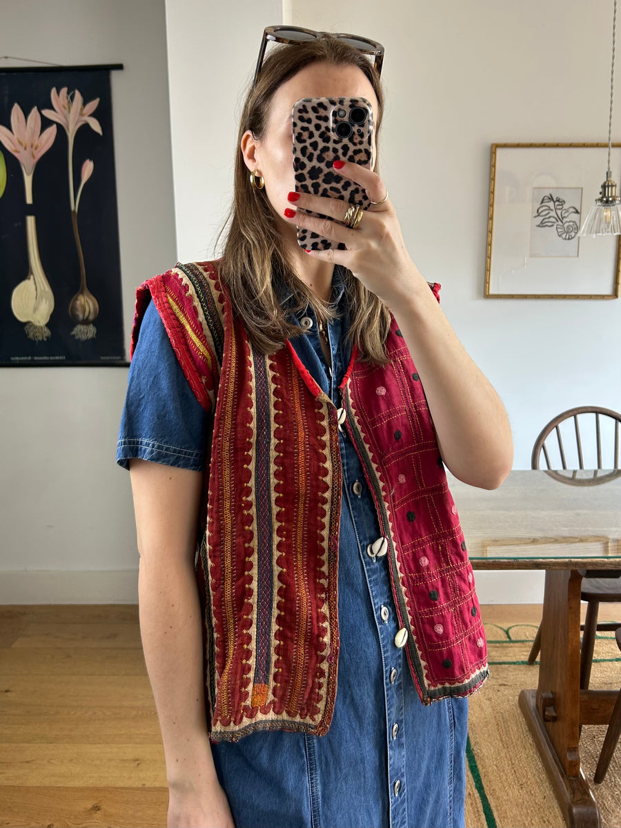 Embroidered Antique Waistcoat - M/L