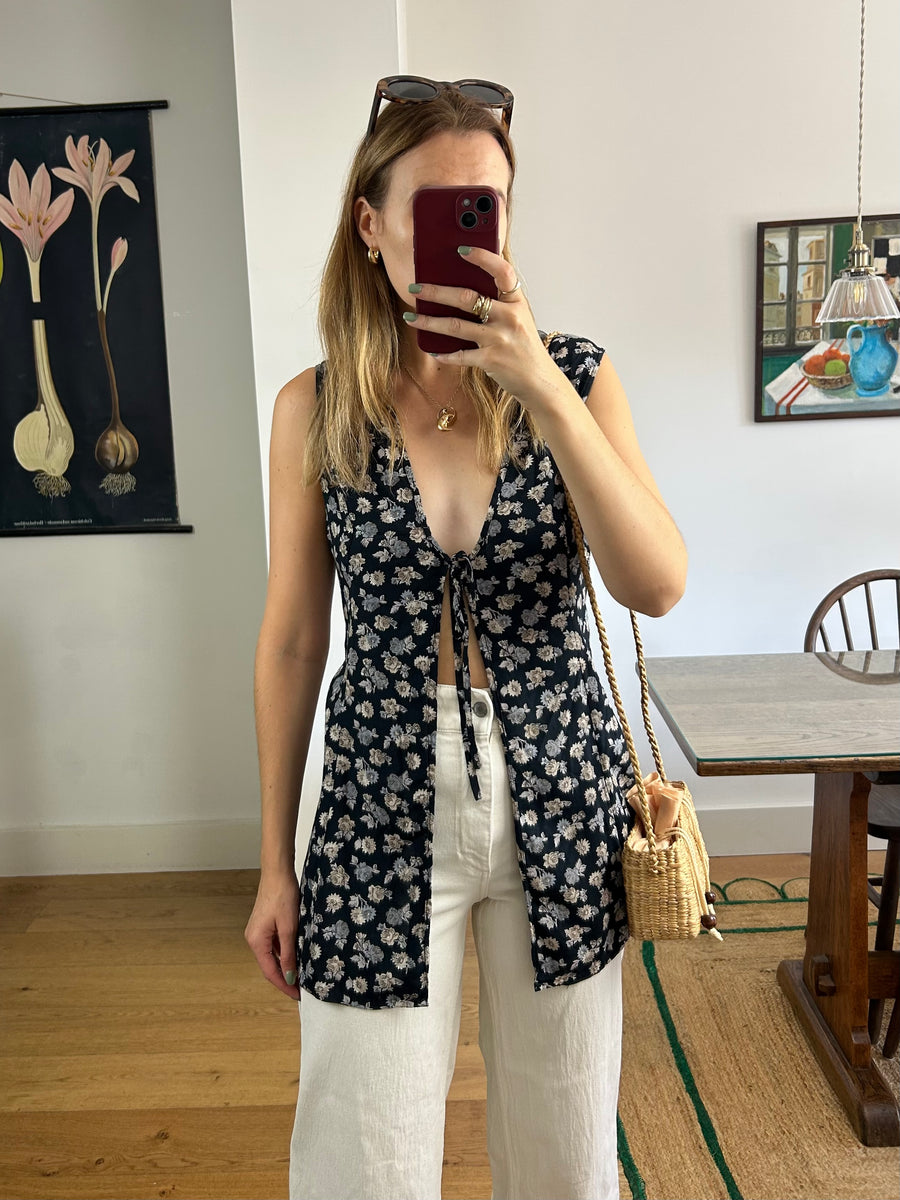 Floral Tie Front Top - M