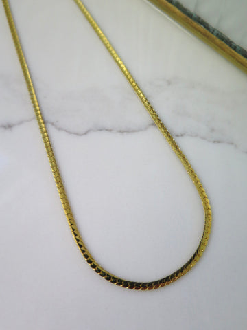 Vintaged Gold Plated Flat Chain Necklace - 18