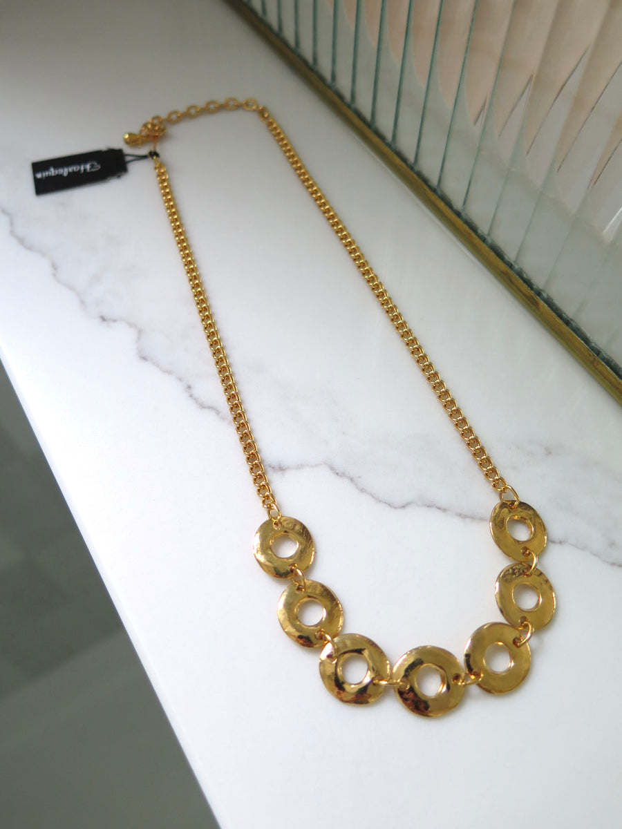 Vintage Gold Plated Circle Necklace - 16