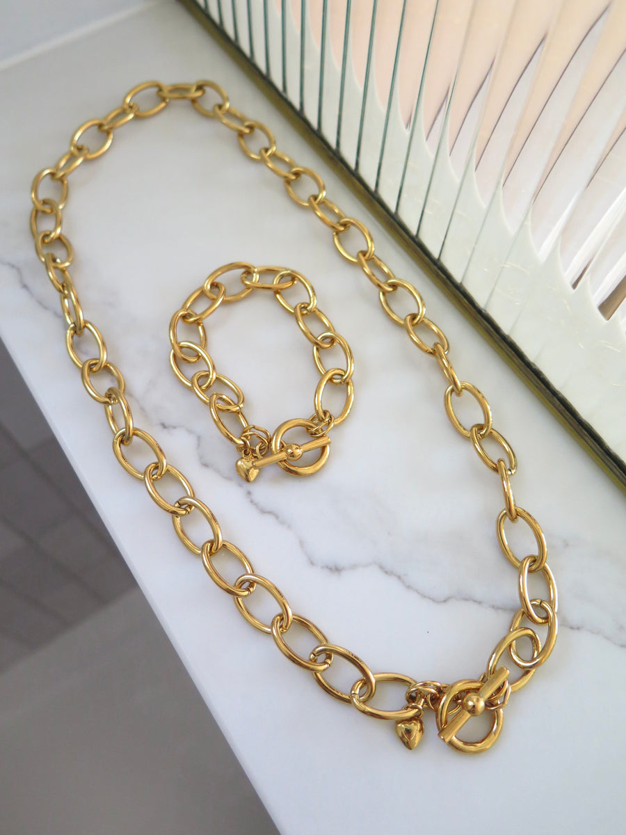 Gold Plated Chunky T-Bar & Heart Bracelet