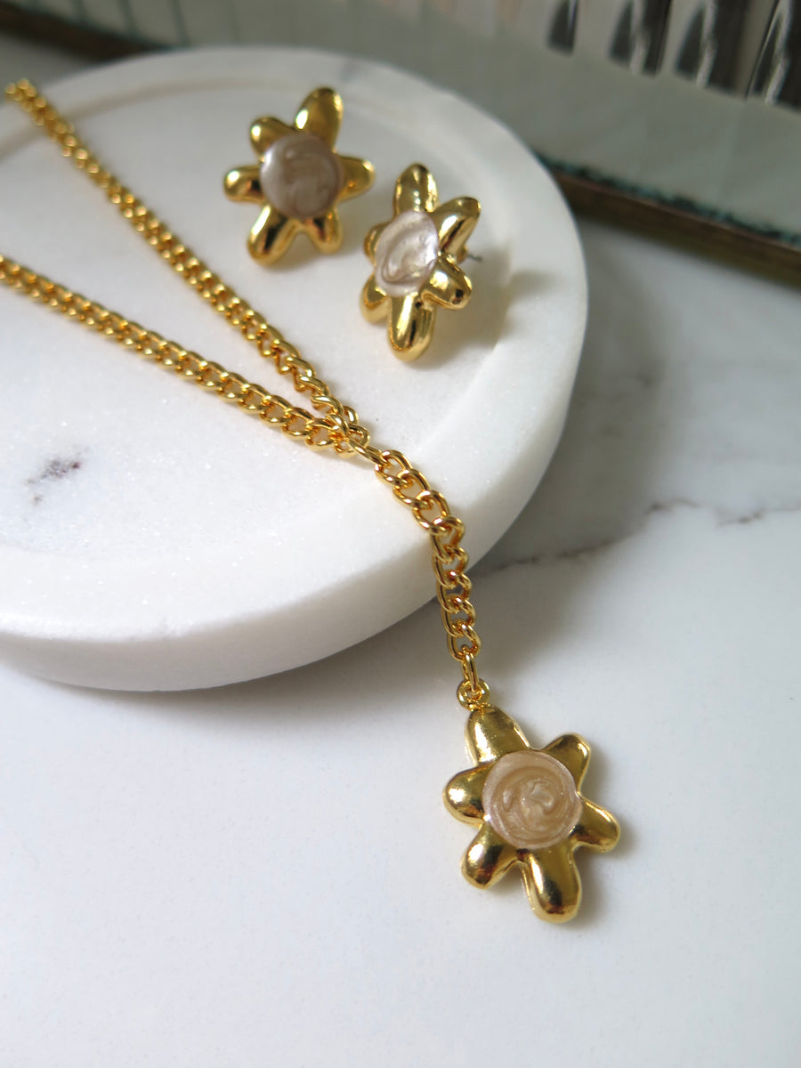 Gold Plated Flower Necklace & Earring Set