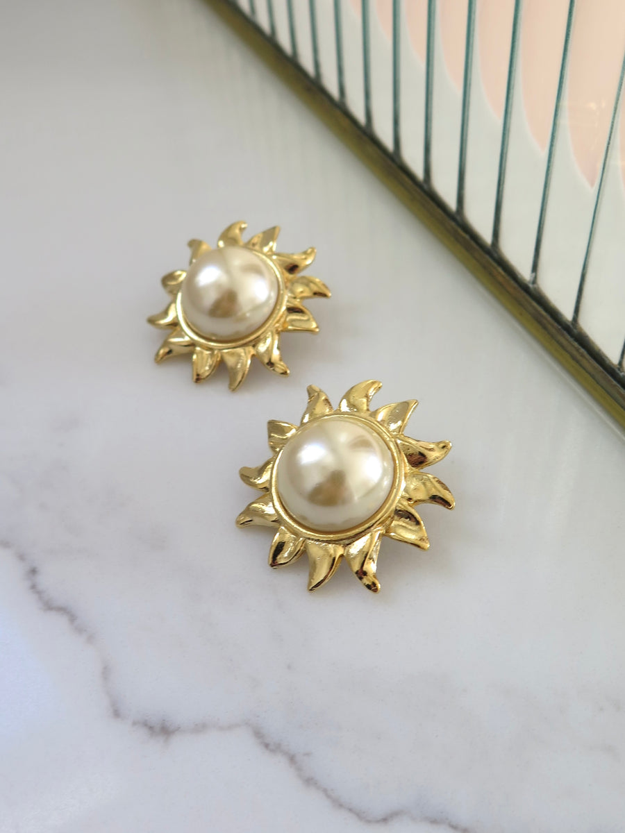 Gold Plated Flower Pearl Clip-on Earrings