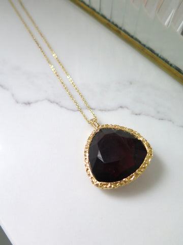 Gold Plated Glass Stone Pendant Necklace - 16