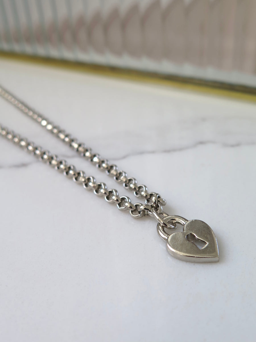 Vintage Silver Plated Heart Padlock Necklace - 18